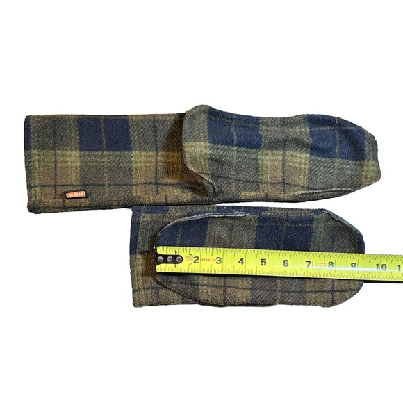 Boot Liners Men’s Women’s Cold Weather Polar Fleece Foot Insulator Green Plaid - Picture 2 of 3
